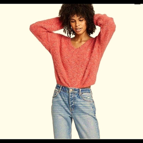 Cropped Coral Sweater - Picture 1 of 1